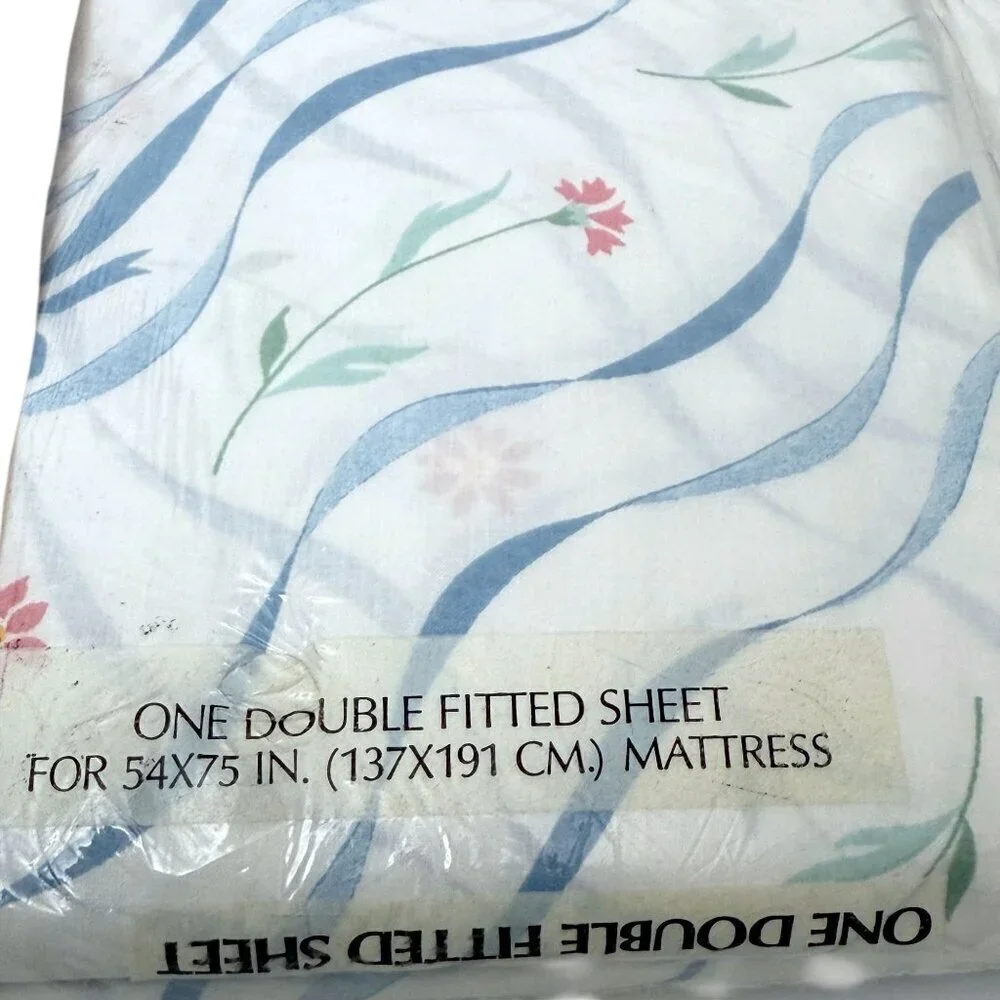 Vintage Fitted Sheet Full Size Blue Bow Floral by Danville No Iron Percale